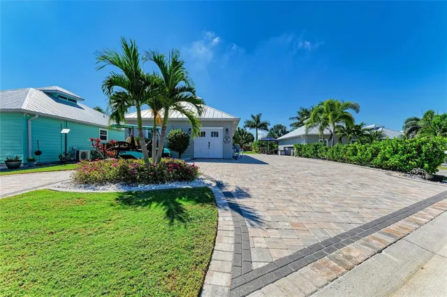 $595,000 | 8700 Southwest Sand Crane Circle, Unit LOT 43, Arcadia, FL 34269