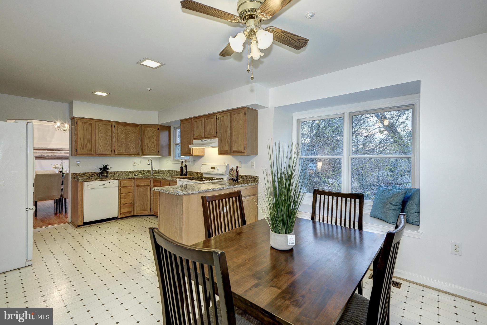 2703 Cheverly Avenue Cheverly, MD 20785 - Photo 13 of 30 Kitchen