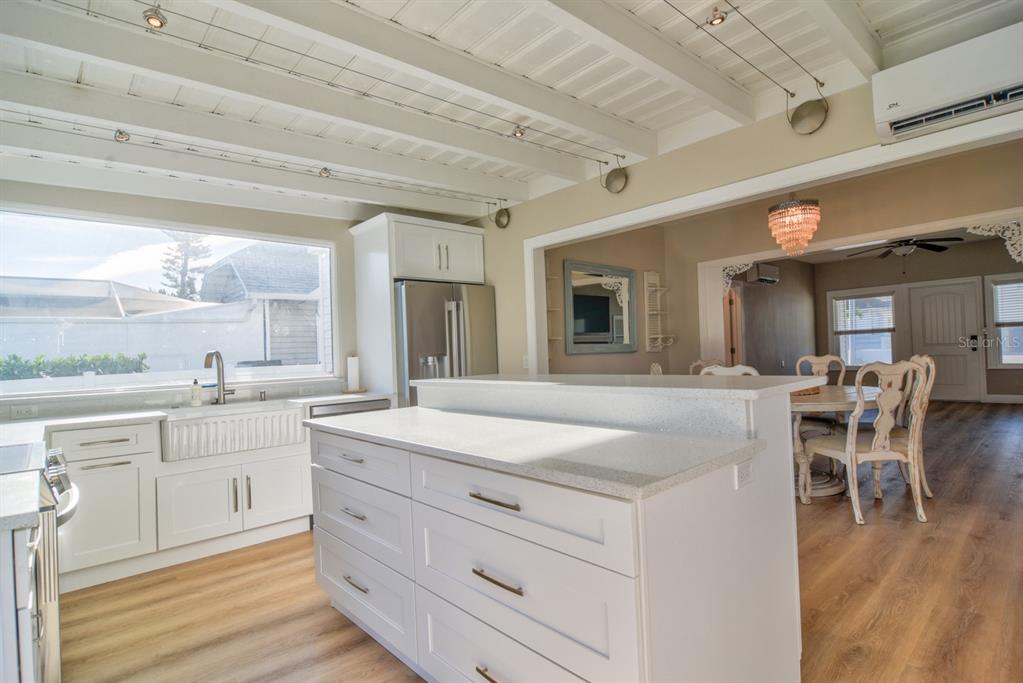 15565 Gulf Boulevard Redington Beach, FL 33708 - Photo 25 of 53