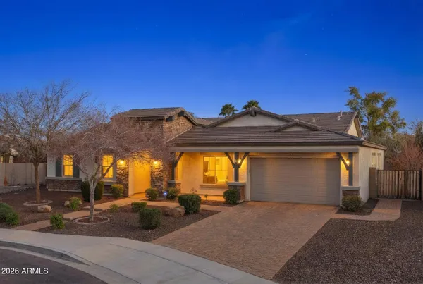$1,190,000 | 3031 East Wildhorse Drive, Gilbert, AZ 85297