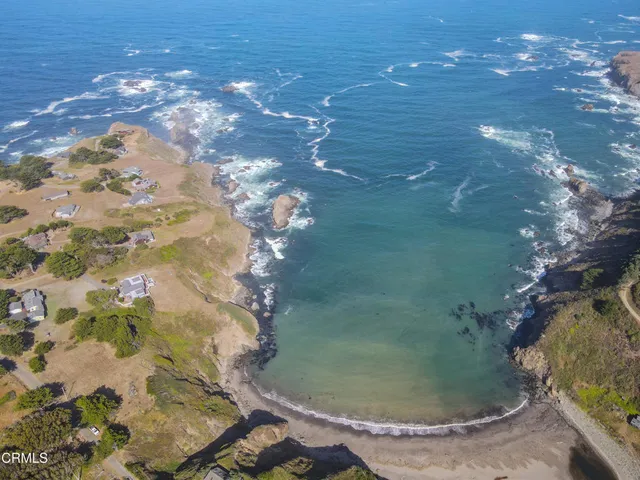 a view of a yard with a barn