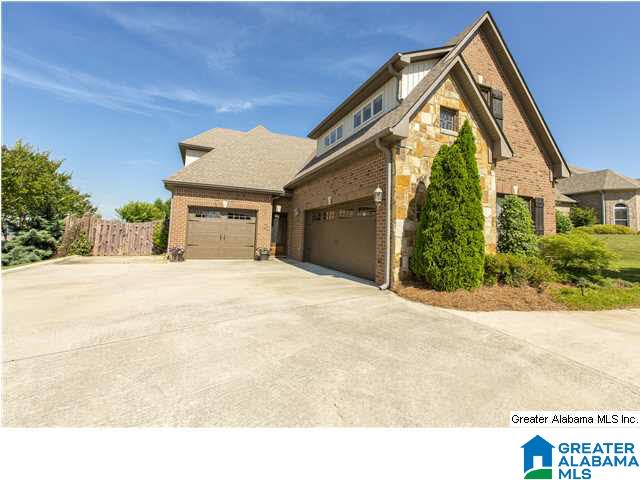 494 Oxford Way Pelham, AL 35124 - Photo 2 of 32