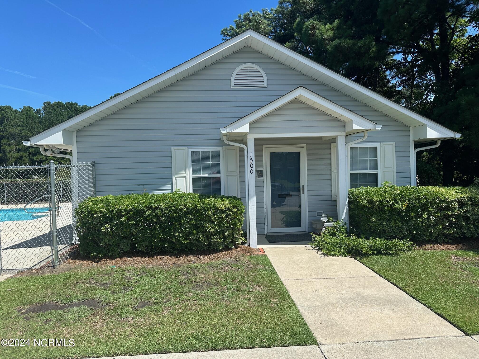303 Barbour Road, Unit 1102 Morehead City, NC 28557 - Photo 33 of 44 Clubhouse