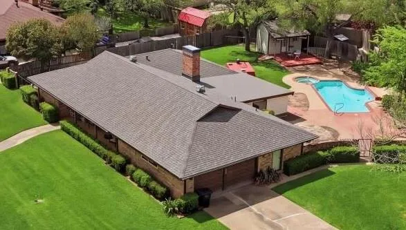 $345,000 | 1226 Crestwood Drive, Cleburne, TX 76033