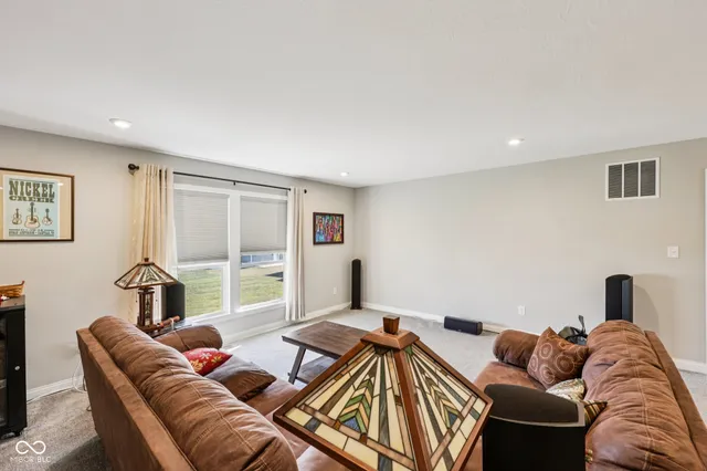 $450,000 | 2449 Lingerman Way, Avon, IN 46123