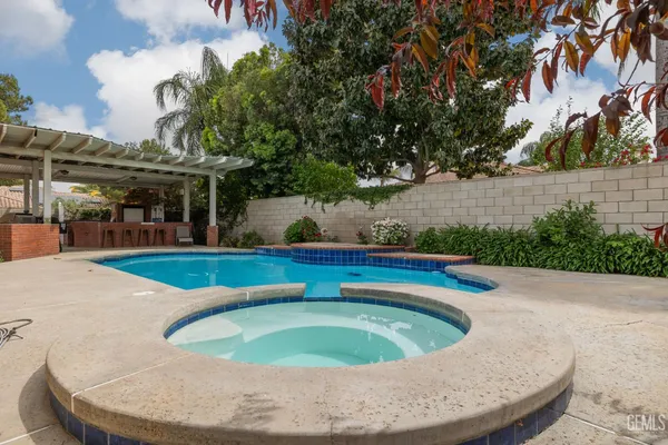 $495,000 | Undisclosed Address, Bakersfield, CA 93314