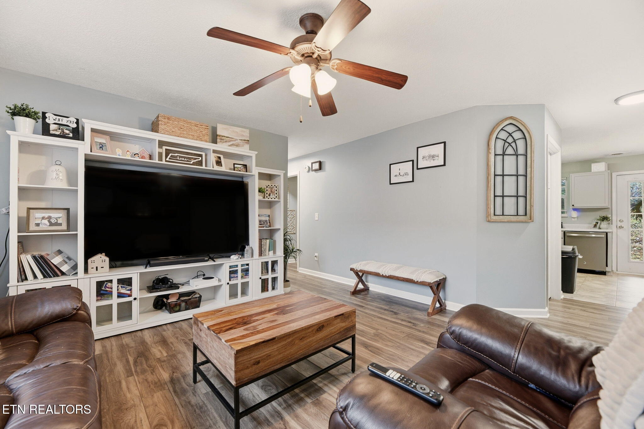 1621 Maple View Way, Unit 30E Knoxville, TN 37918 - Photo 4 of 21 6-web-or-mls-MoplVw1621 (50)