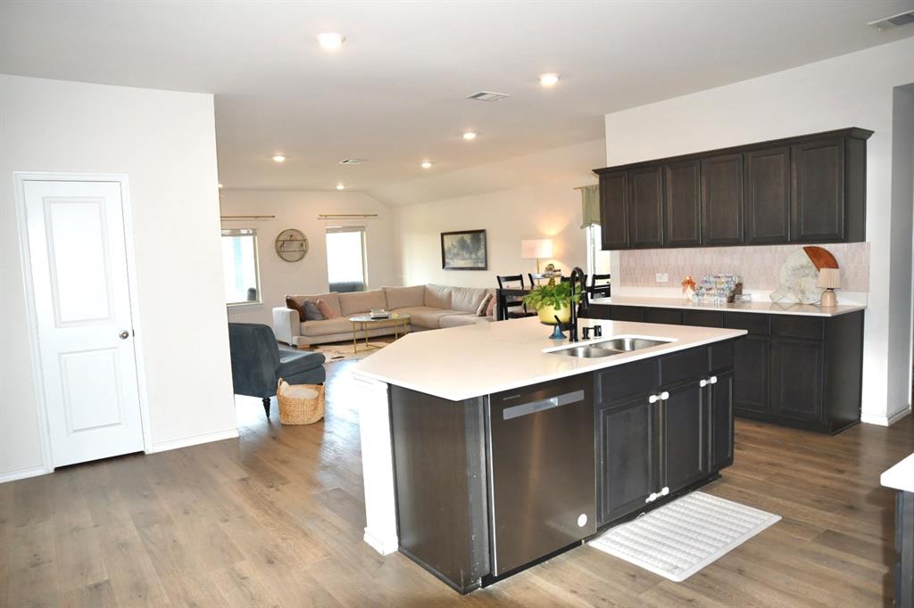 6440 Water Rpds Drive Princeton, TX 75407 - Photo 5 of 18