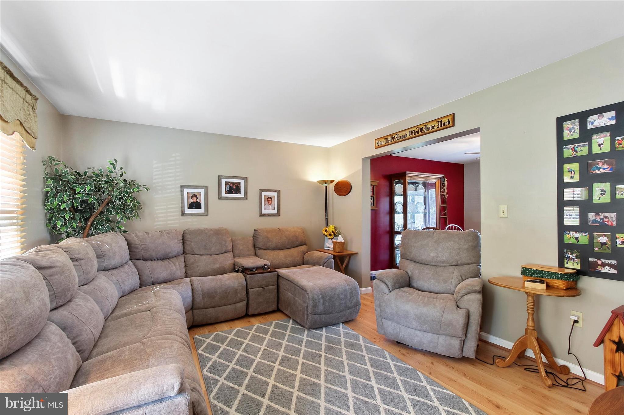 315 Kendale Road Red Lion, PA 17356 - Photo 3 of 28 Living Room