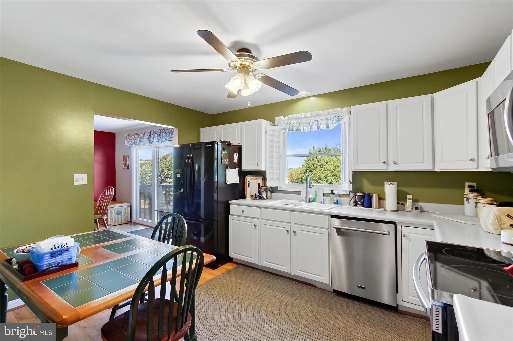 315 Kendale Road Red Lion, PA 17356 - Photo 7 of 28 Kitchen