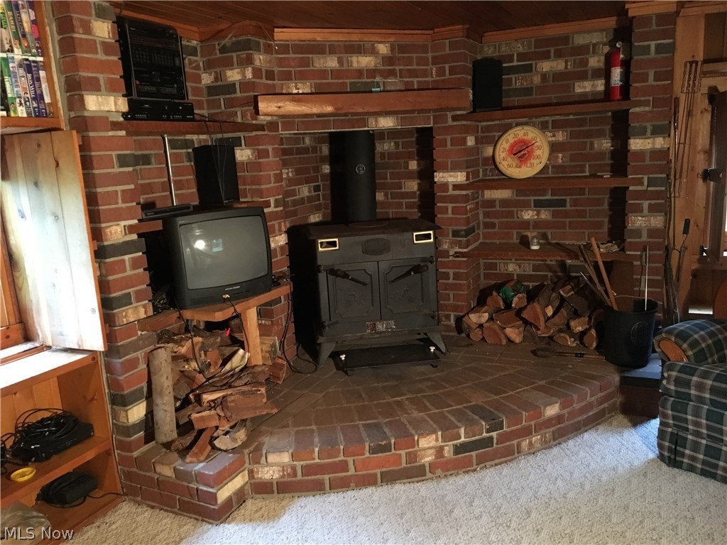 5575 Green Ridge Road Southeast New Philadelphia, OH 44663 - Photo 8 of 25