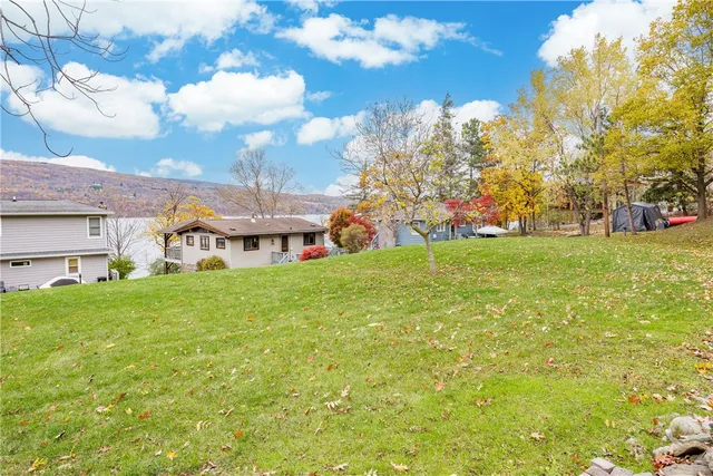 $795,000 | 1119 South Lake Road, Middlesex, NY 14507