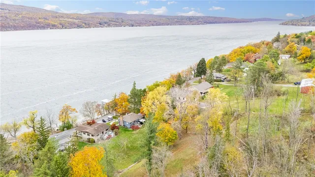 $795,000 | 1119 South Lake Road, Middlesex, NY 14507