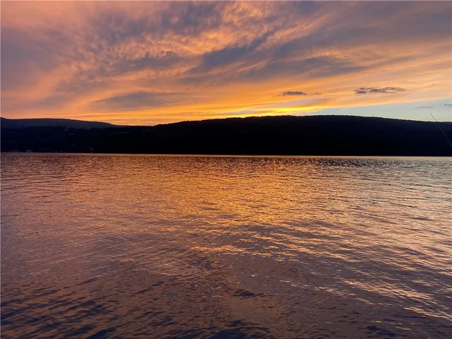 $795,000 | 1119 South Lake Road, Middlesex, NY 14507