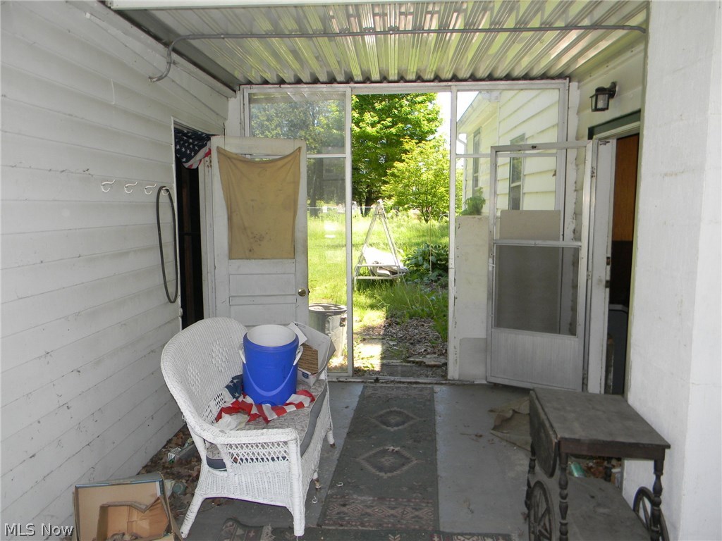 2036 South County Line Road Geneva, OH 44041 - Photo 13 of 35