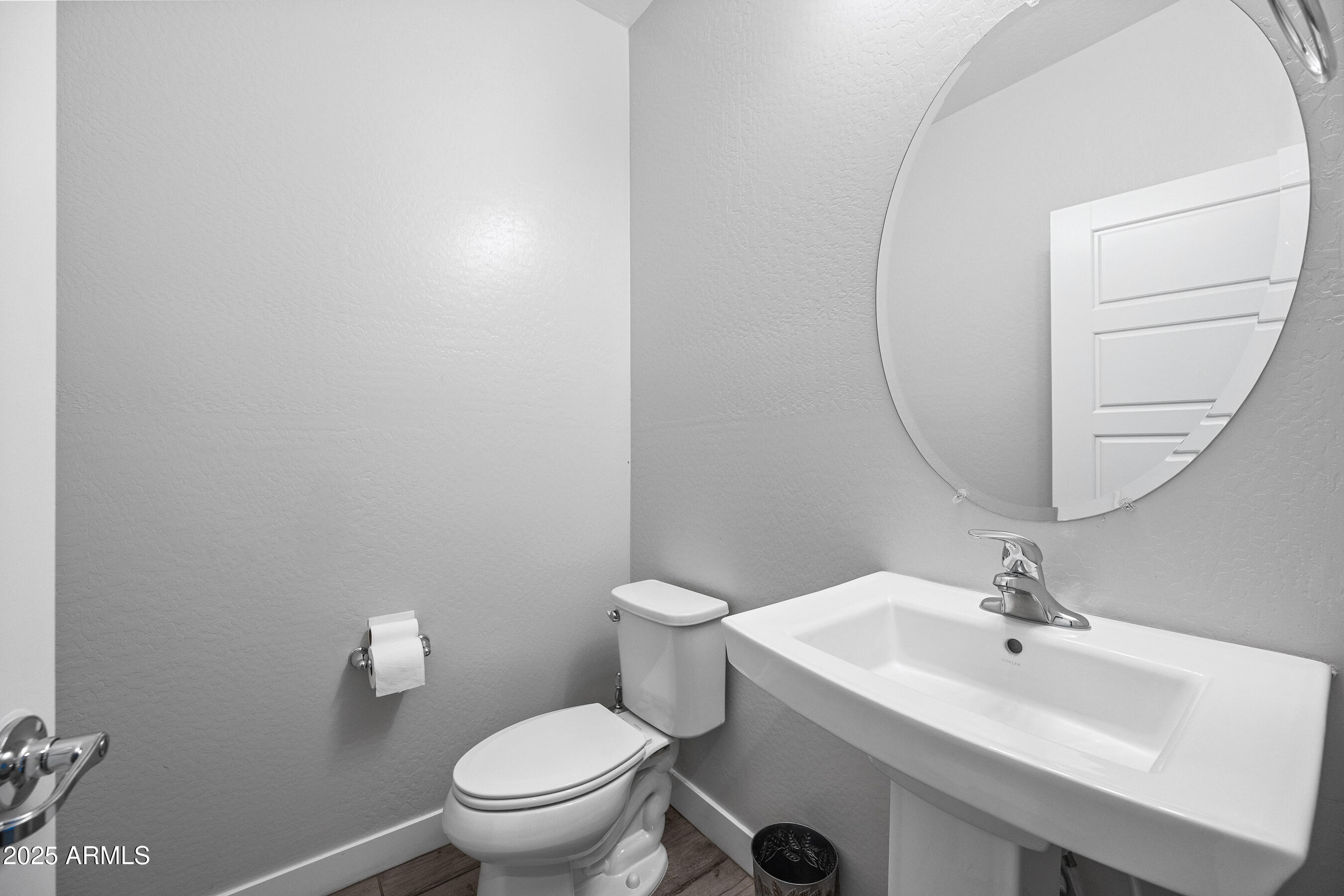 1250 Abbey Lane, Unit 289 Chandler, AZ 85226 - Photo 14 of 36 a bathroom with a sink a toilet and a mirror