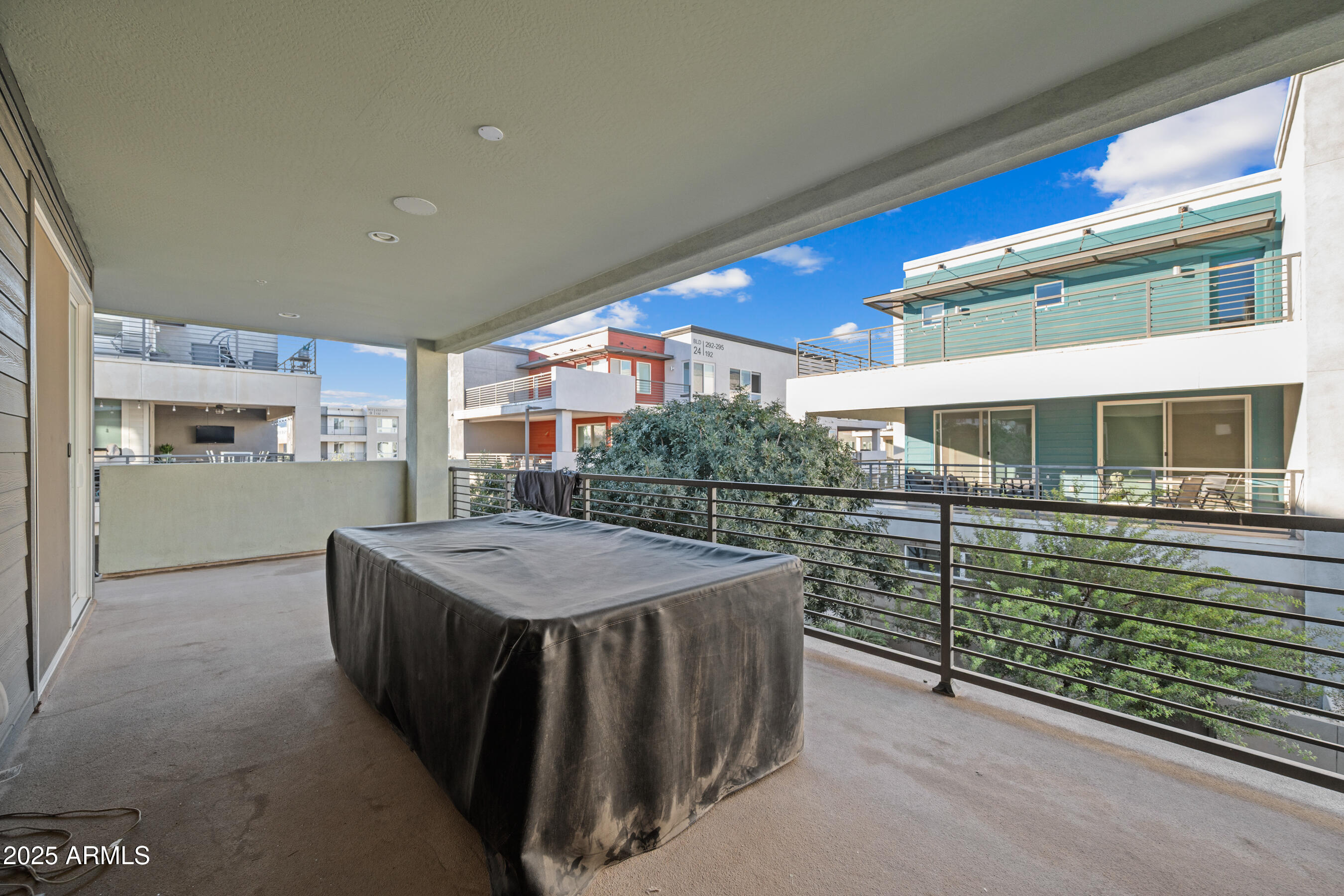1250 Abbey Lane, Unit 289 Chandler, AZ 85226 - Photo 15 of 36 a kitchen with a sink and a large window