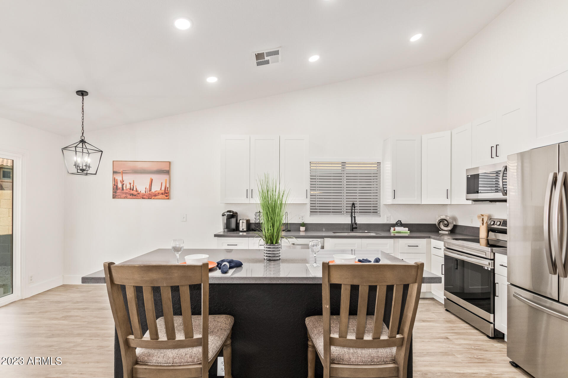 8742 West Ocotillo Road Glendale, AZ 85305 - Photo 11 of 26 12 Ocotillo 8742