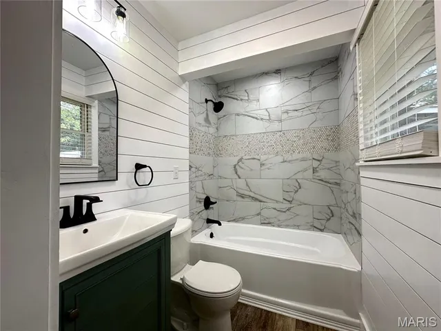 $489,500 | 14501 County Road 2310, St. James, MO 65559