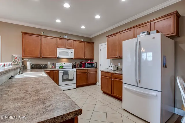 $339,900 | 114 Millstone Circle, Clinton, TN 37716