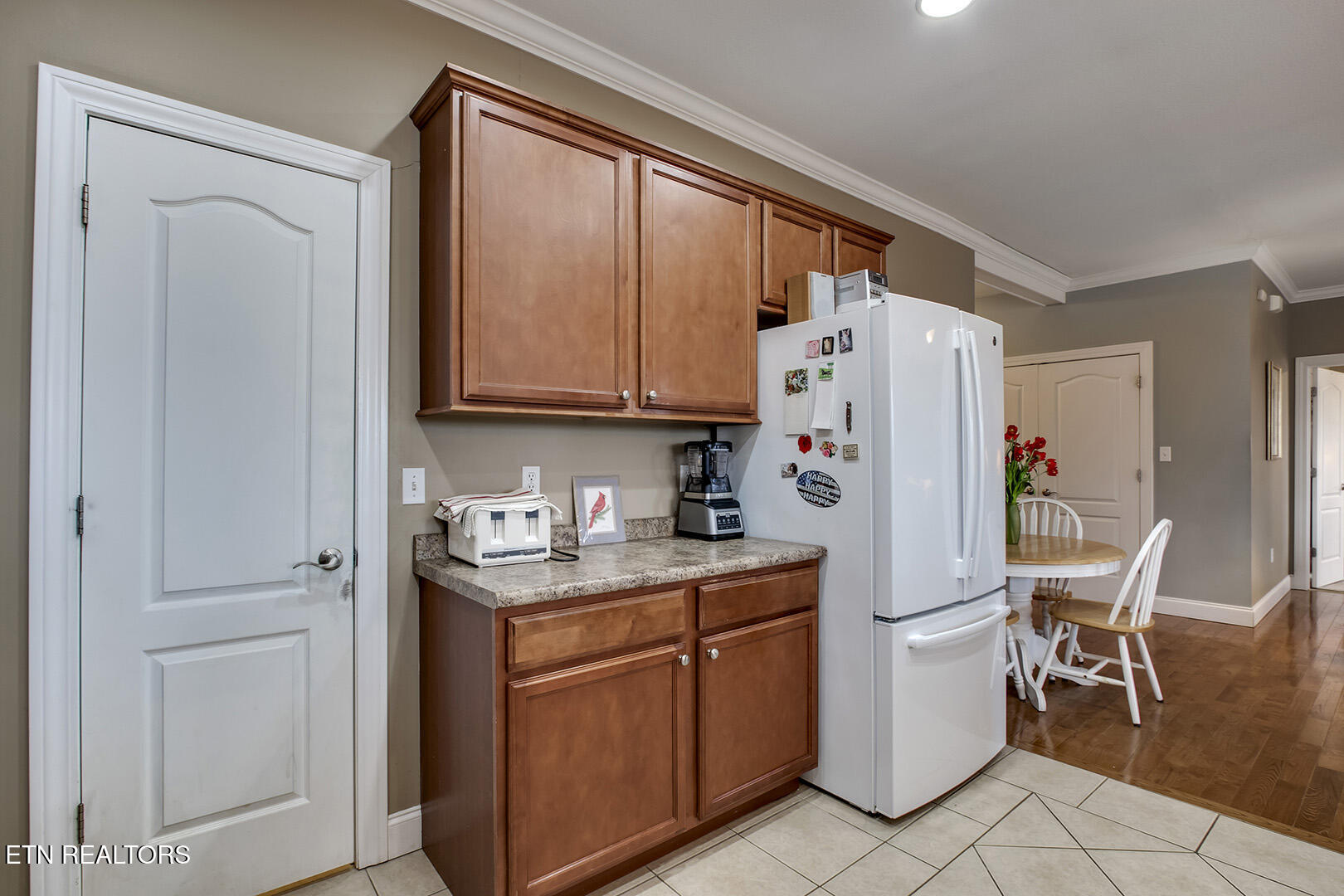 114 Millstone Circle Clinton, TN 37716 - Photo 12 of 36 13_MillstoneCircle_114_Kitchen04