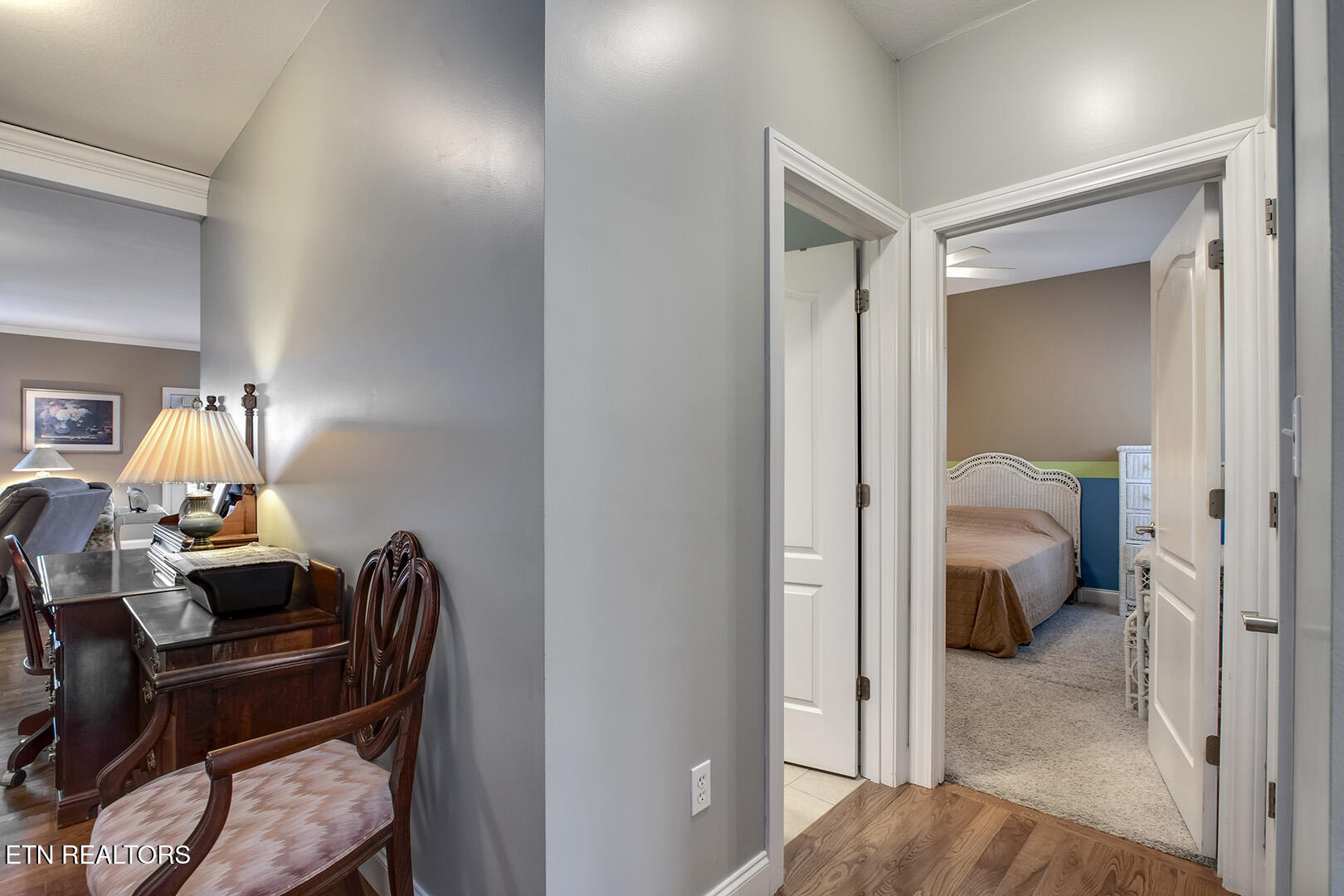 114 Millstone Circle Clinton, TN 37716 - Photo 22 of 36 26_MillstoneCircle_114_BR2Entry