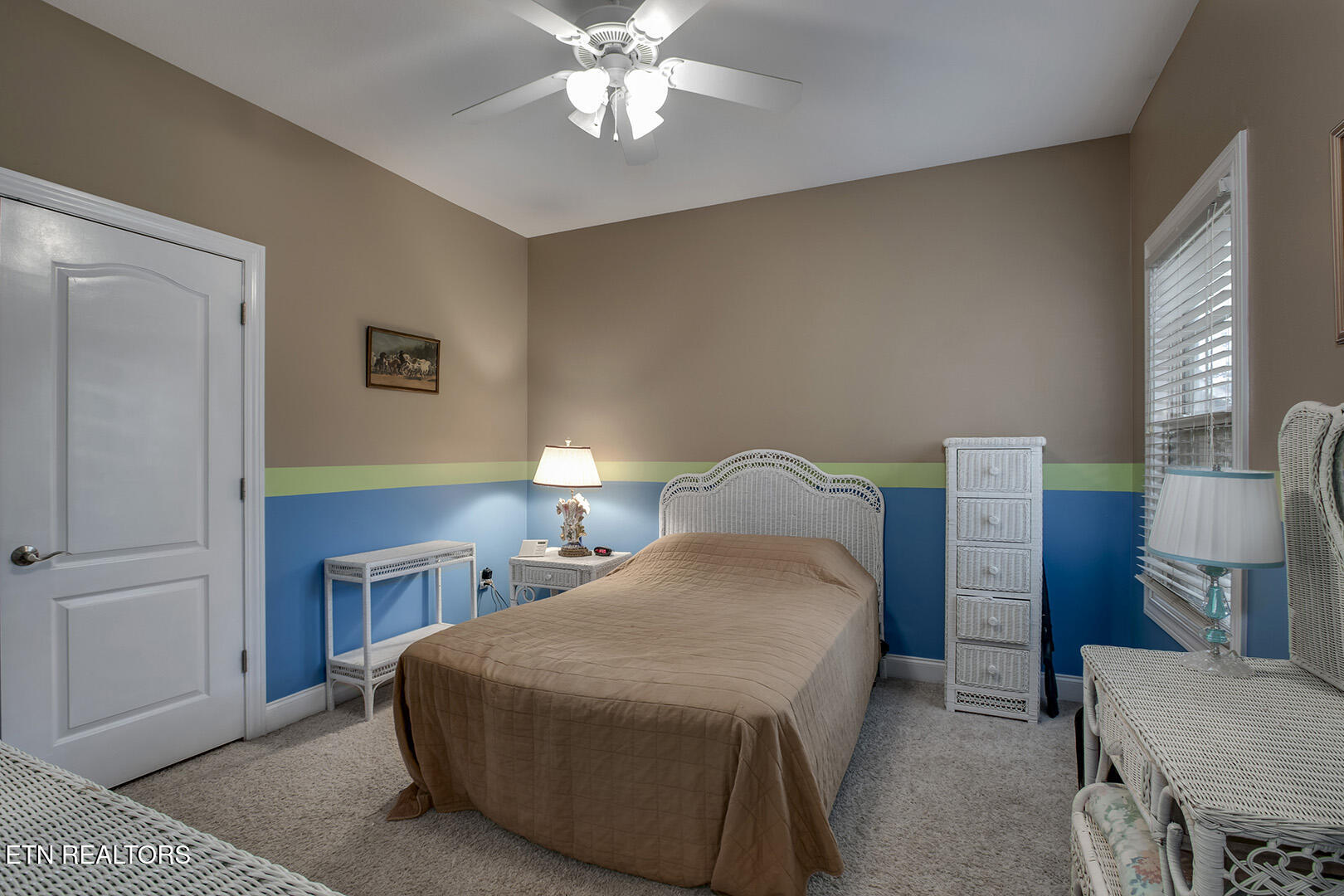 114 Millstone Circle Clinton, TN 37716 - Photo 23 of 36 27_MillstoneCircle_114_Bedroom2_01