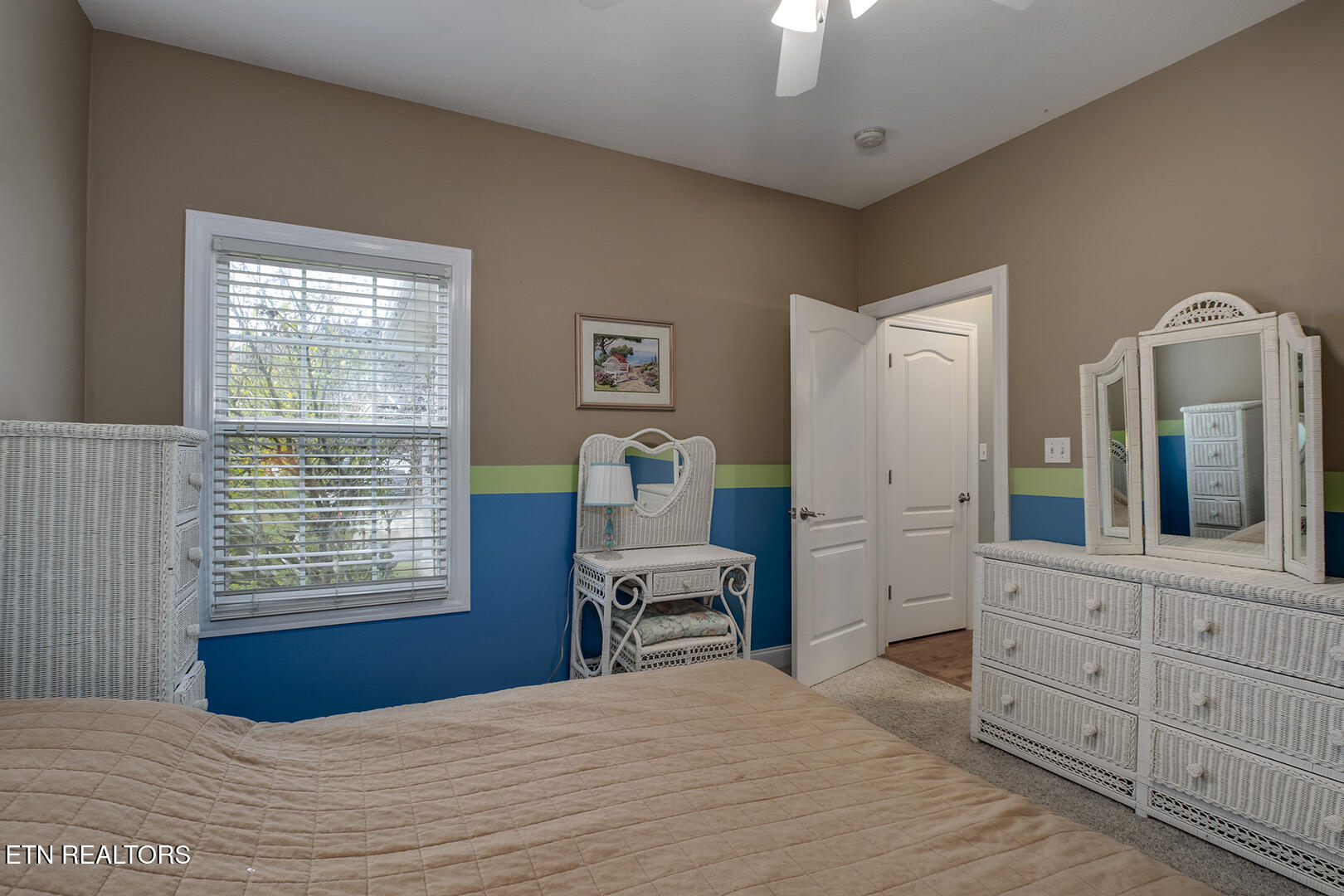 114 Millstone Circle Clinton, TN 37716 - Photo 24 of 36 28_MillstoneCircle_114_Bedroom2_02