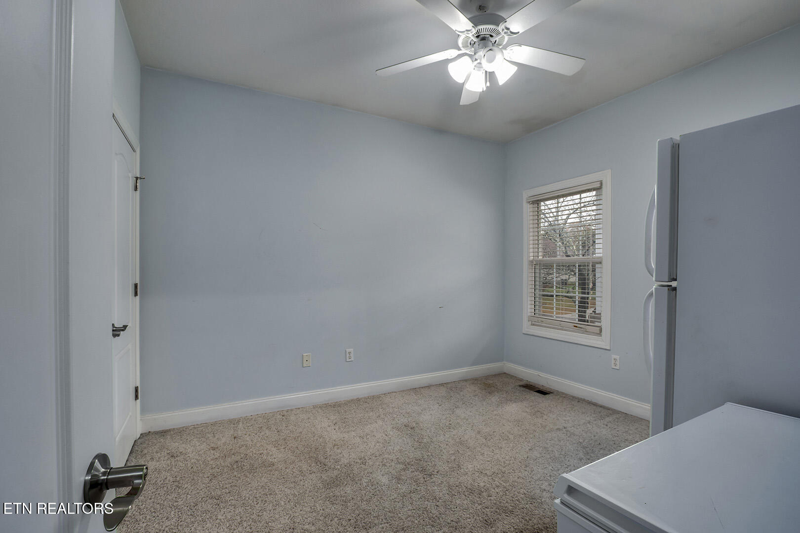 114 Millstone Circle Clinton, TN 37716 - Photo 26 of 36 30_MillstoneCircle_114_Bedroom3_01