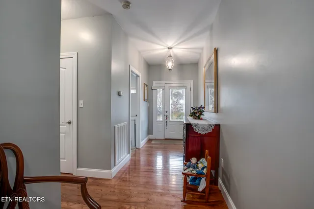 $339,900 | 114 Millstone Circle, Clinton, TN 37716