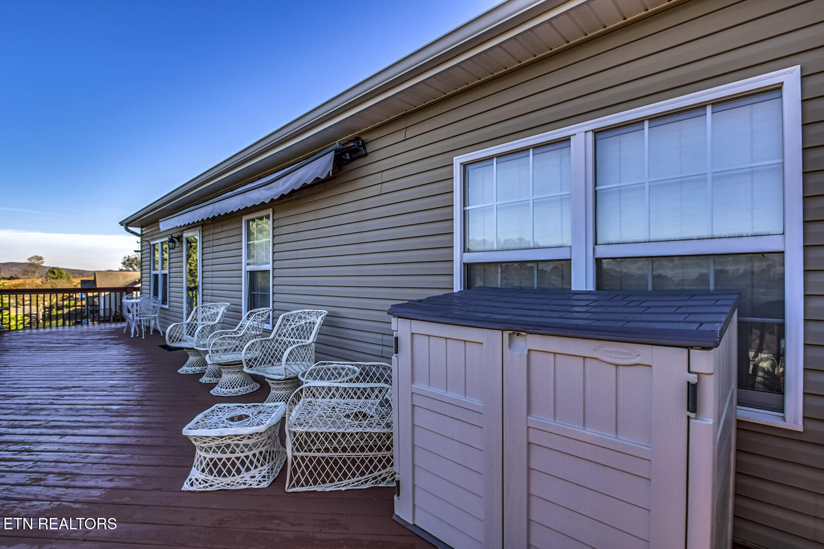 114 Millstone Circle Clinton, TN 37716 - Photo 32 of 36 34_MillstoneCircle_114_Deck02