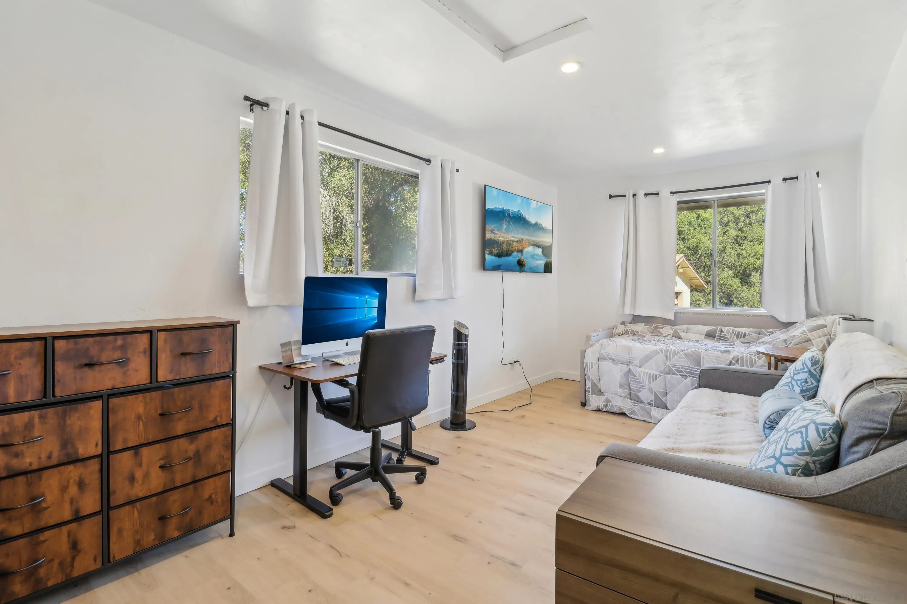 14563 Woods Valley Road Valley Center, CA 92082 - Photo 20 of 40 Gallery Image 20