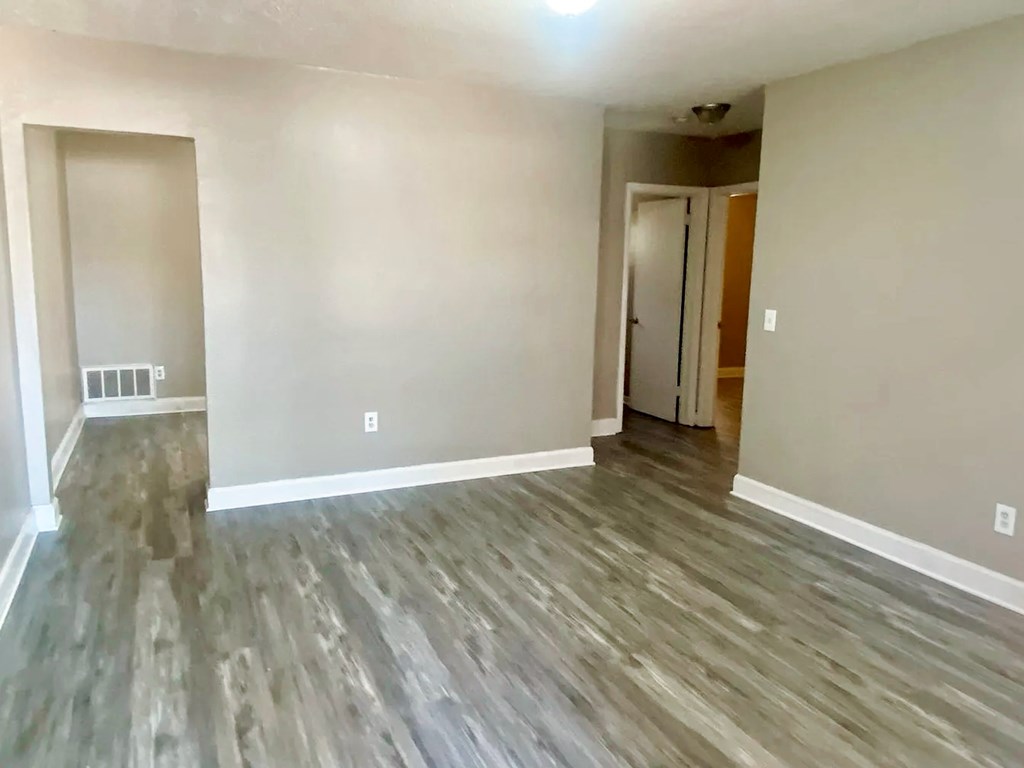 731 Winston Road Columbus, GA 31903 - Photo 7 of 19