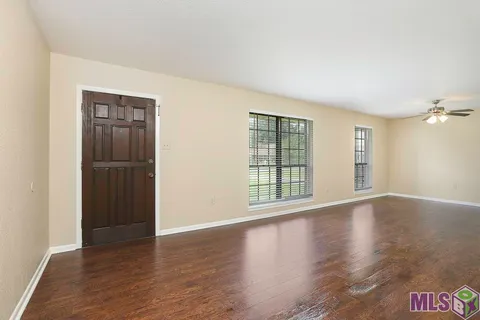 $229,000 | 12345 East Robinhood Drive, Baton Rouge, LA 70815