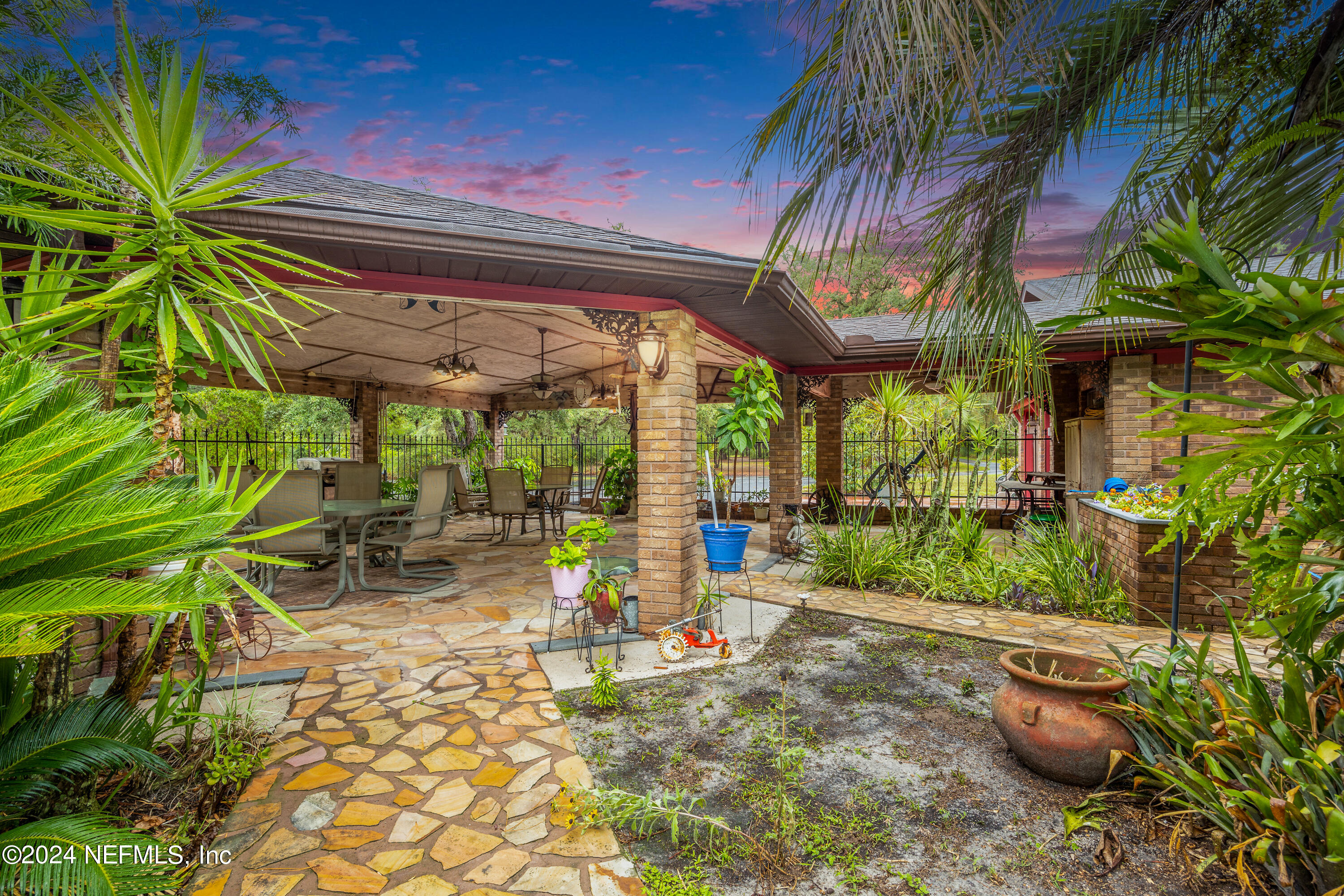 115 Wilkinson Road Palatka, FL 32177 - Photo 38 of 67 Covered Gazebo / Patio