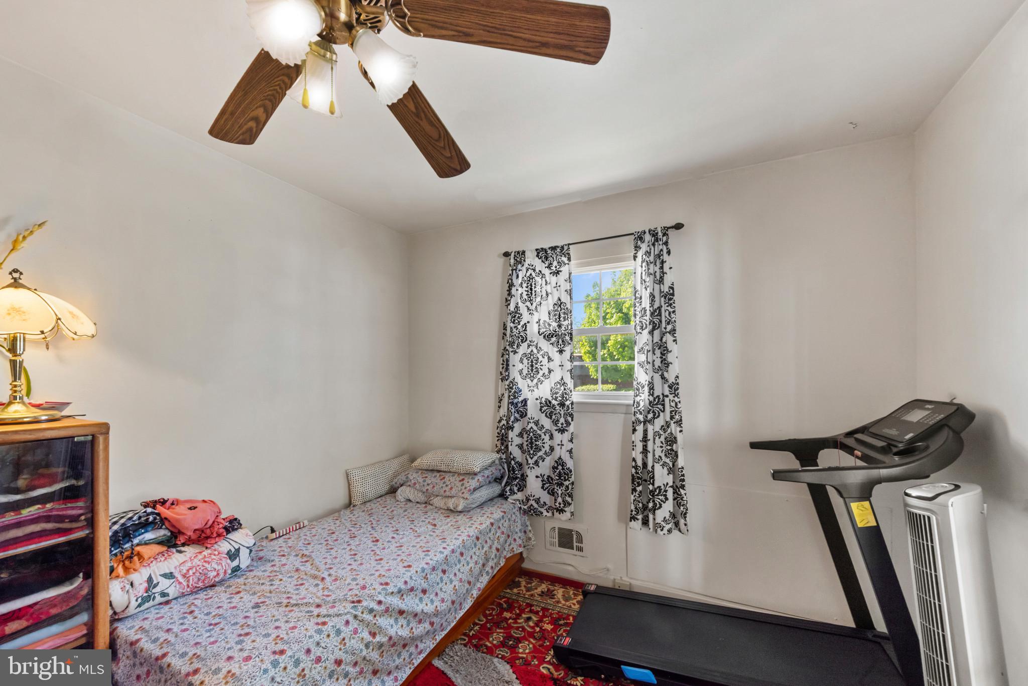 5712 Johnnycake Road Baltimore, MD 21207 - Photo 13 of 34