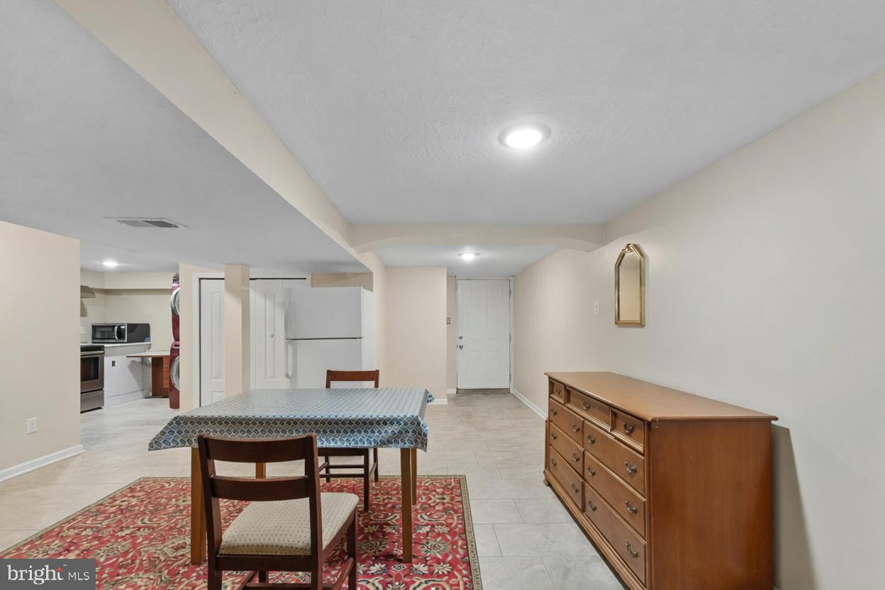 5712 Johnnycake Road Baltimore, MD 21207 - Photo 20 of 34