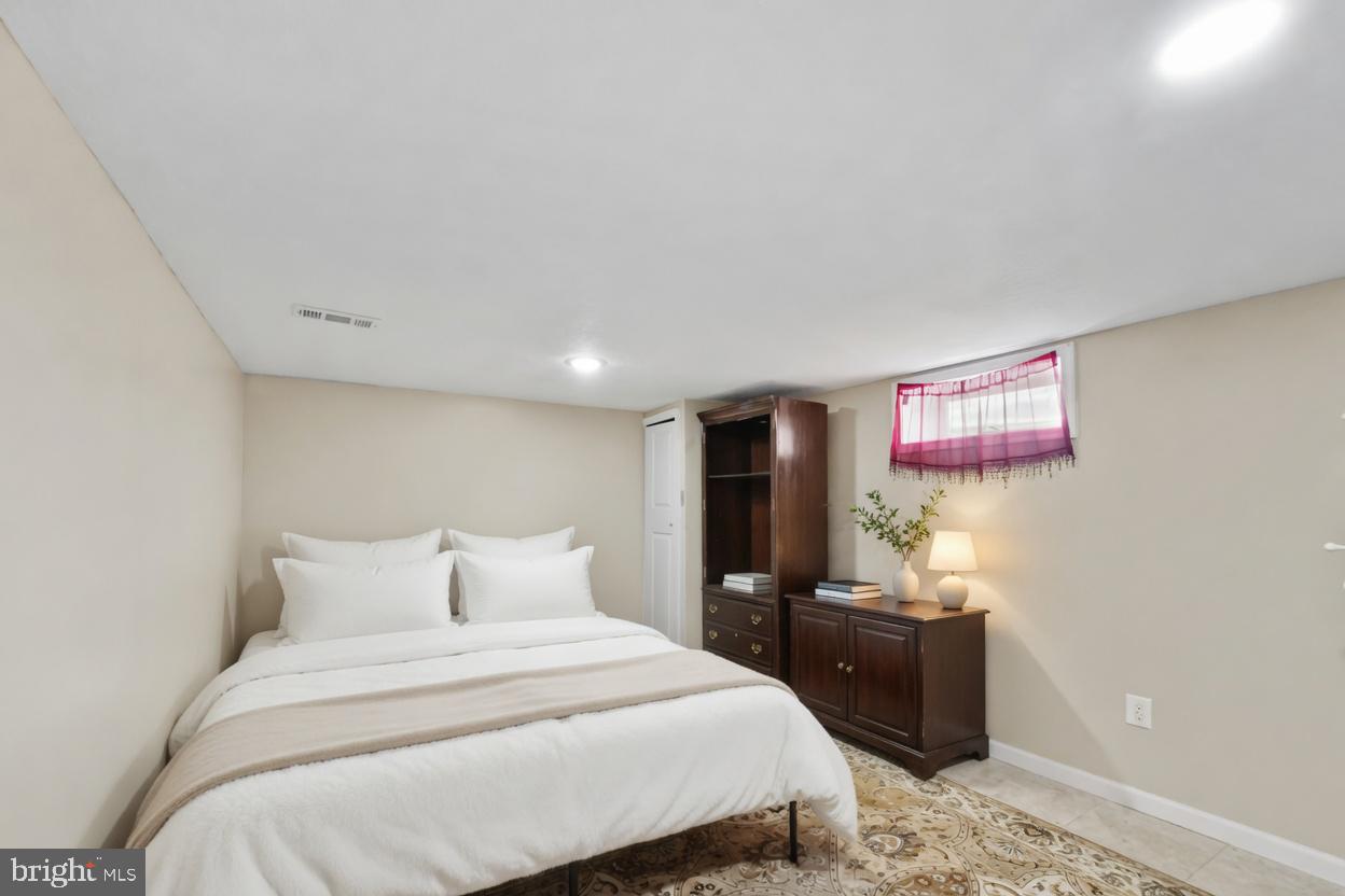 5712 Johnnycake Road Baltimore, MD 21207 - Photo 26 of 34
