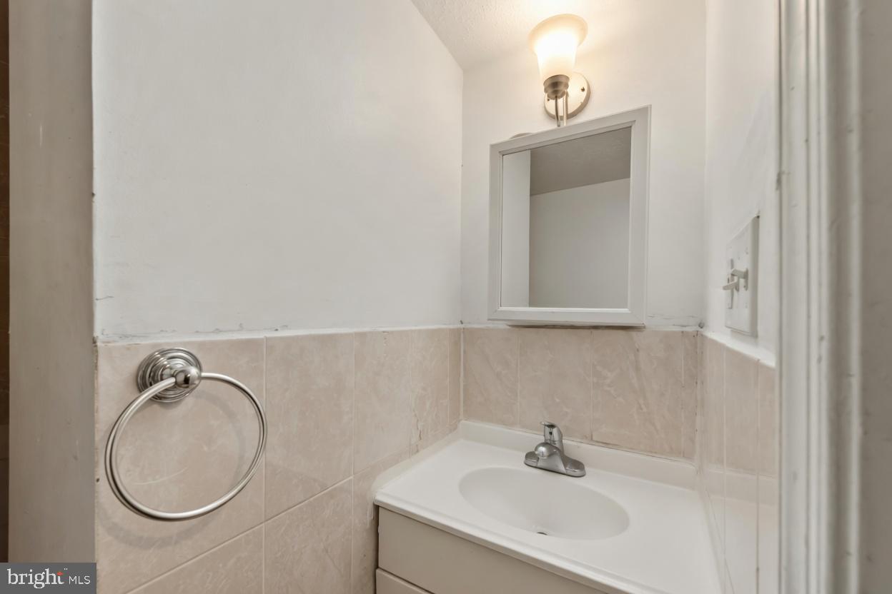 5712 Johnnycake Road Baltimore, MD 21207 - Photo 28 of 34