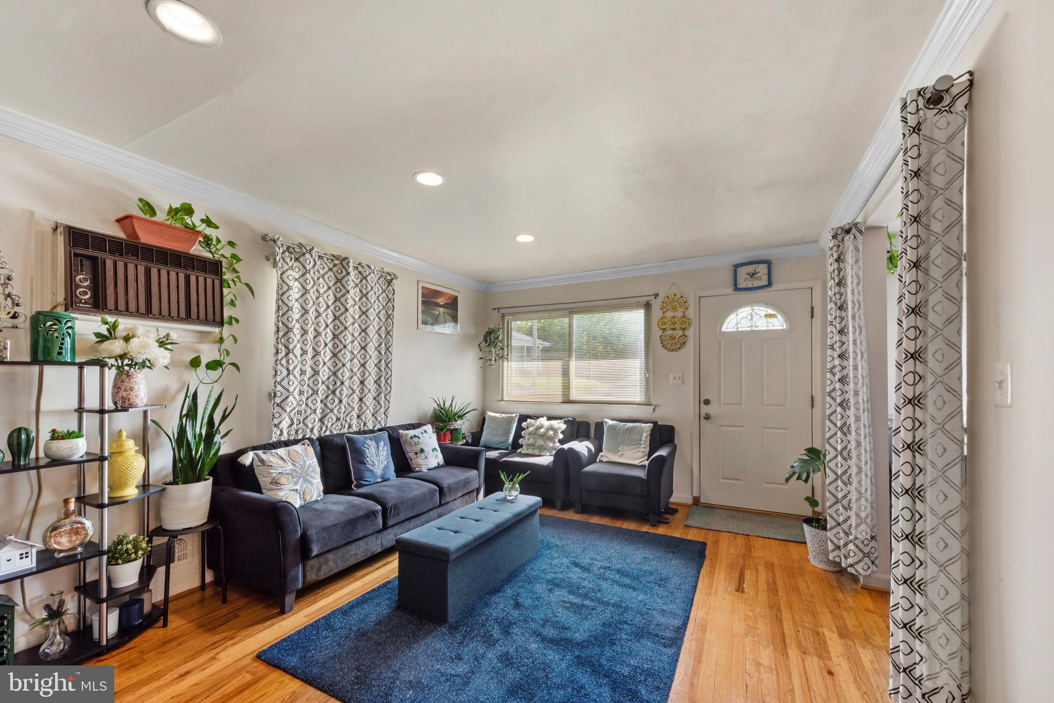 5712 Johnnycake Road Baltimore, MD 21207 - Photo 4 of 34