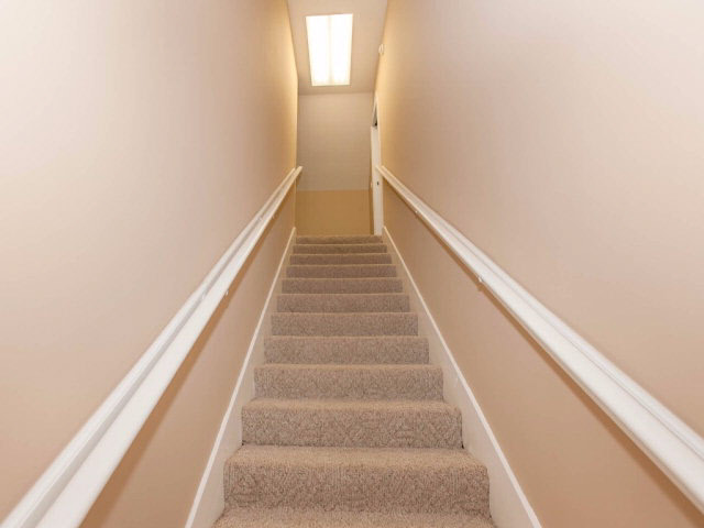 304 Bristol Way Foley, AL 36535 - Photo 32 of 45 Stairway