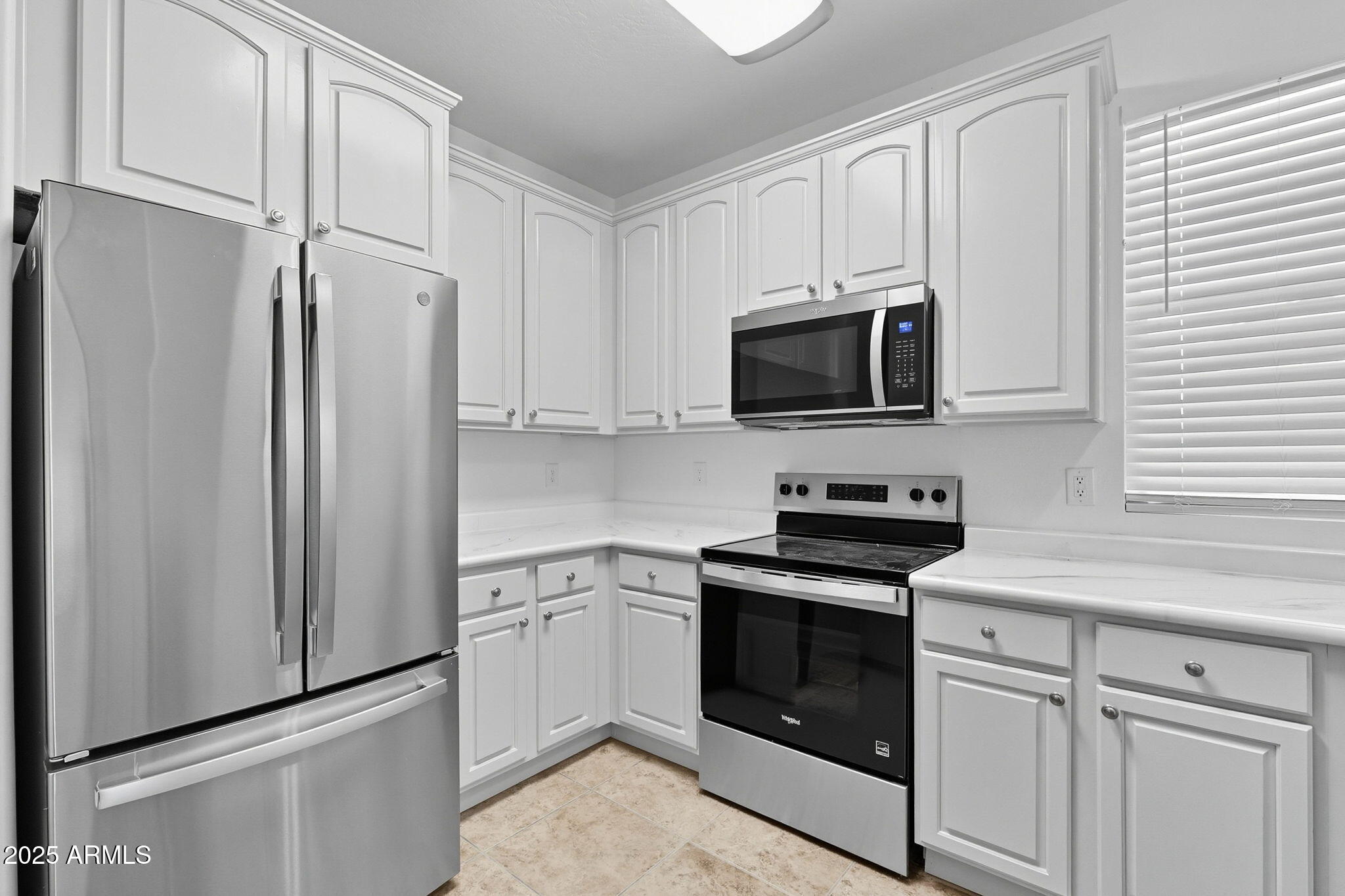 10035 West Payson Road Tolleson, AZ 85353 - Photo 13 of 40 13-web-or-mls-Payson-13