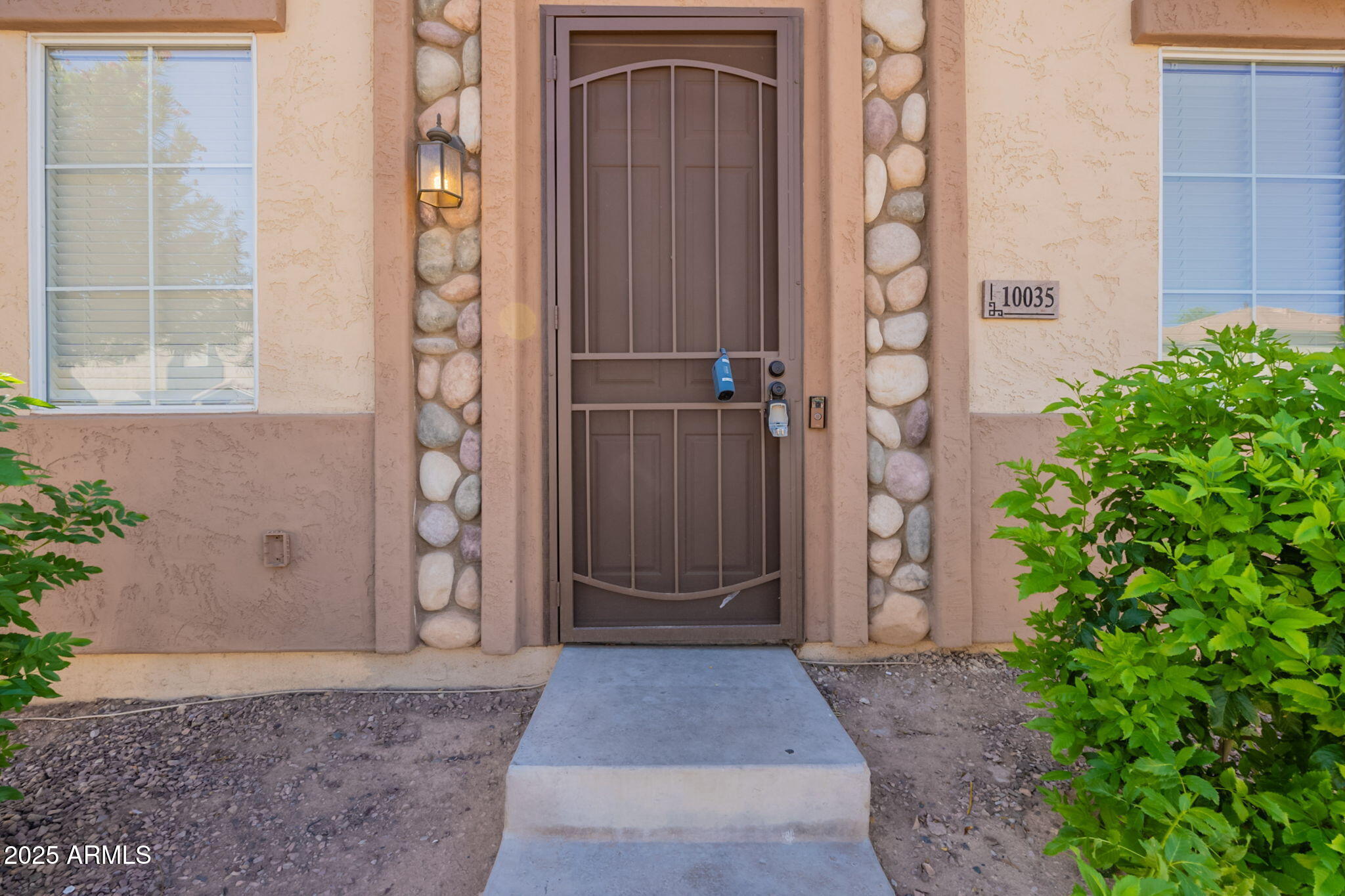 10035 West Payson Road Tolleson, AZ 85353 - Photo 4 of 40 4-web-or-mls-Payson-4