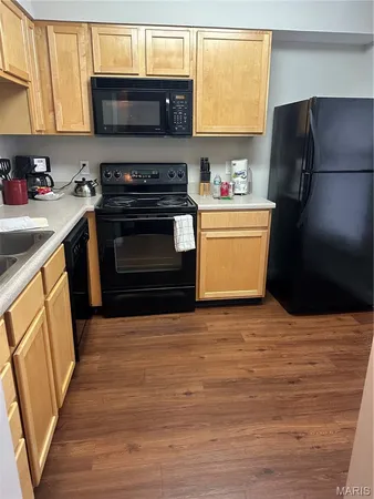 $99,000 | 1969 Green Glen Drive, Unit 301, St. Louis, MO 63122