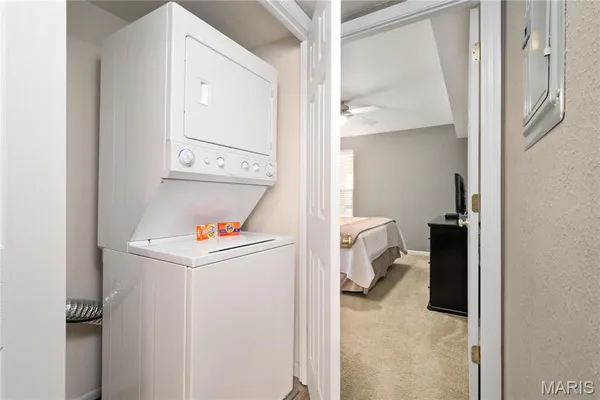 $99,000 | 1969 Green Glen Drive, Unit 301, St. Louis, MO 63122