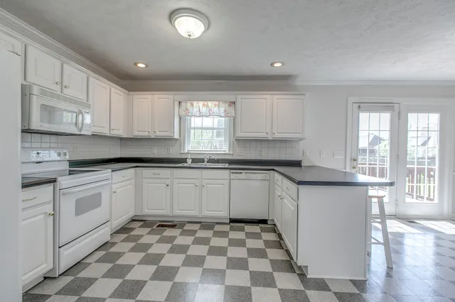 $488,500 | 206 Sayre Lane, Murfreesboro, TN 37127