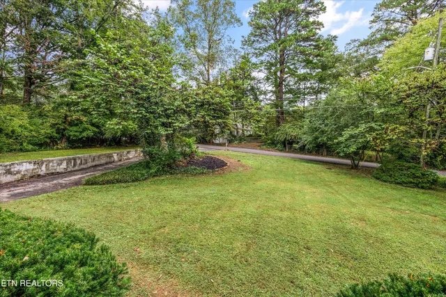 $355,000 | 5415 Lynnette Drive, Knoxville, TN 37918