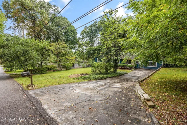 $355,000 | 5415 Lynnette Drive, Knoxville, TN 37918