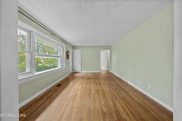 $355,000 | 5415 Lynnette Drive, Knoxville, TN 37918