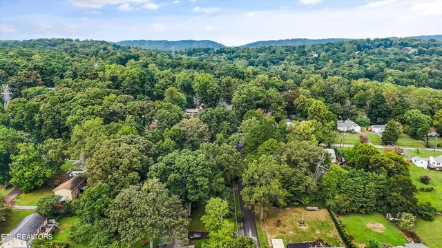 $355,000 | 5415 Lynnette Drive, Knoxville, TN 37918